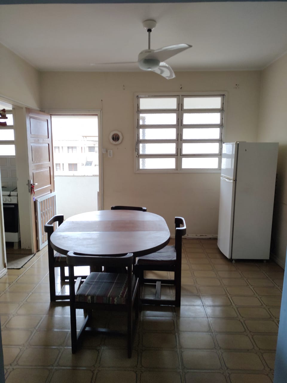 Apartamento 3 dormitórios na Beira Mar